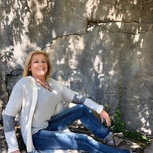 Meet your Posher, Donna